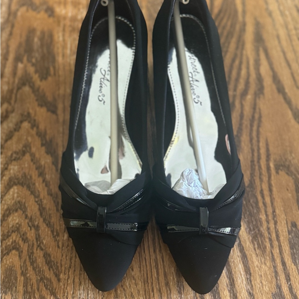 NEW Easy Street Alive to 5 Black Women's Heels - MILLIE